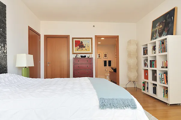 Rented by Great Jones Realty | media 25