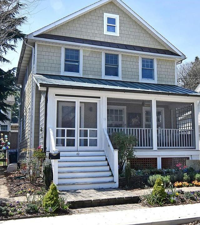Exterior (Front)