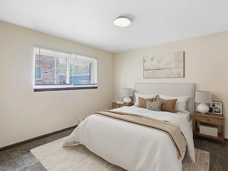 668 Clyde Ave — Photo 11