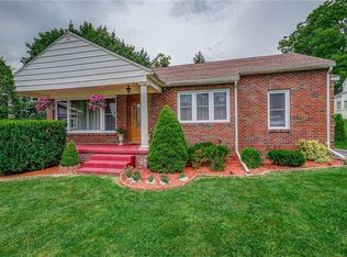 911 Onondaga Rd, Camillus, NY 13031