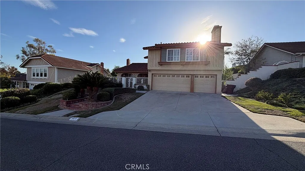 4 bed, 3099 sqft, $6,500 — Photo 2