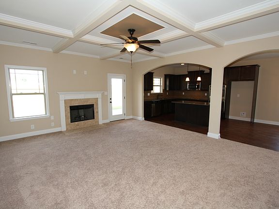 5th image of 759 Sturdivant Dr