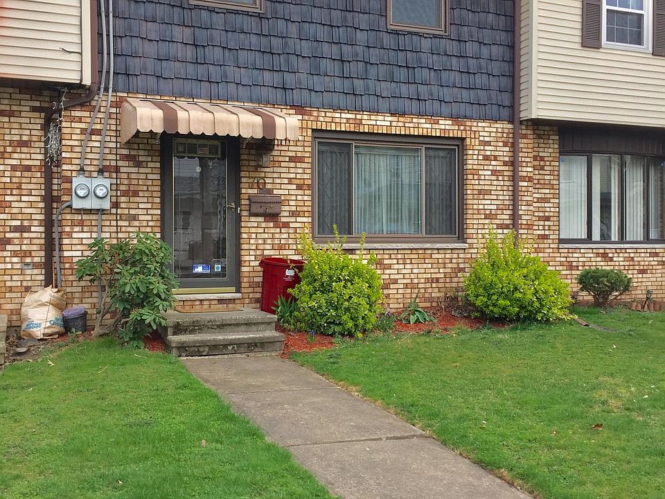 1st image of 70 S Thomas Ave