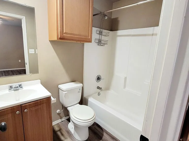 2603 Elm Ave — Photo 12