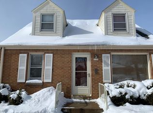 3709 N 86th St, Milwaukee, WI 53222