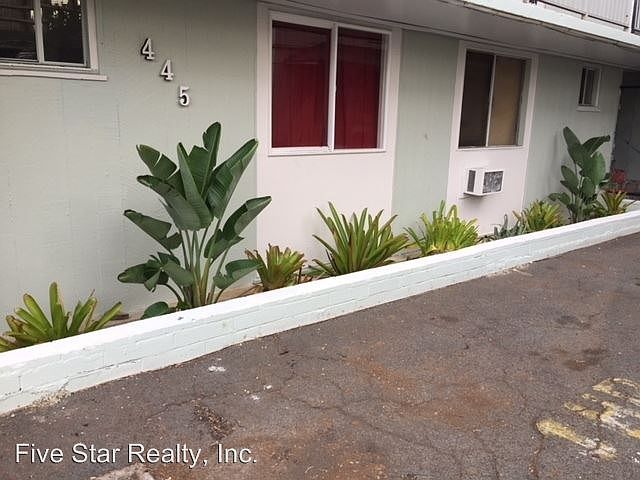 2nd image of 445 Kalaimoku St APT 302