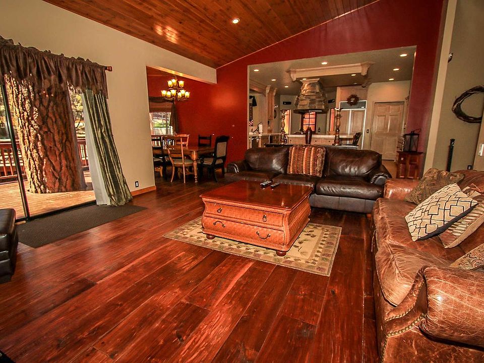 2nd image of 42307 Evergreen Dr