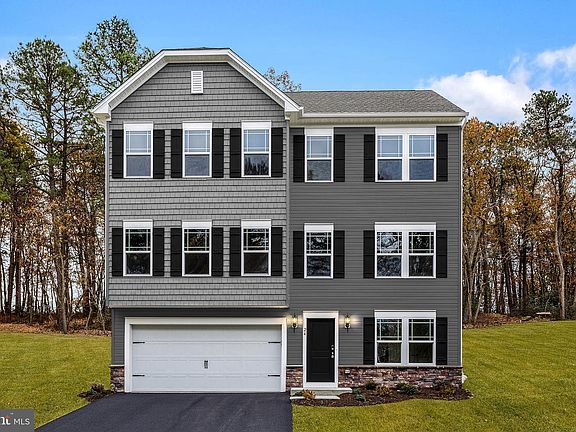 5th image of 305 N Tollgate Rd