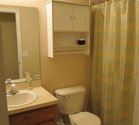 2nd Bathroom