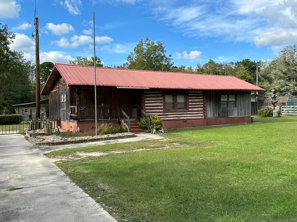 1424 Ramblewood Rd, Douglas, GA 31535