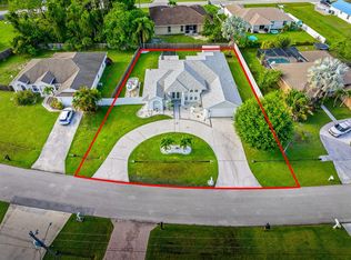 5918 NW Hann Dr, Port Saint Lucie, FL 34986