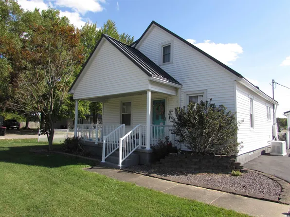 500 W Adams Ave, Chandler, IN 47610