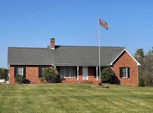 8330 Snake Creek Rd, Hillsville, VA 24343