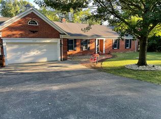 4129 W Franklin St, Bellbrook, OH