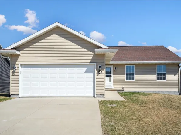 108 Viking Dr, Vinton, IA 52349