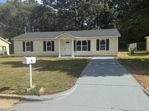3210 Delia Ln NW, Huntsville, AL 35810