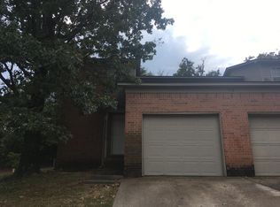 73 W 16th Pl #A, Russellville, AR 72801