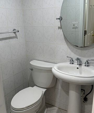 3rd image of 297 Norway Ave #1F