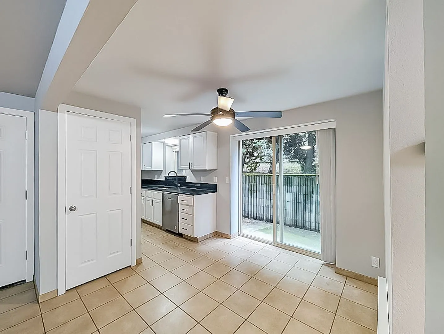Midvale 5 — Photo 1