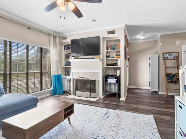 9915 E Groner Ave, Baton Rouge, LA 70809