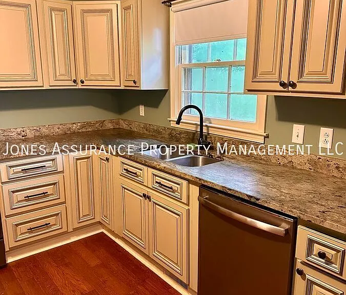 418 Bishop Branch Rd — Photo 3