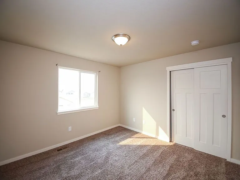 6987 Sumner St — Photo 5
