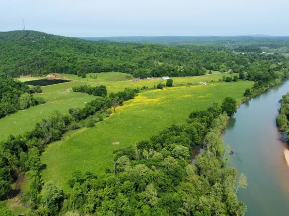 000 Chicopee Road, Van Buren, MO 63965