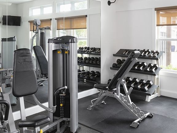 24-hour athletic center free weights