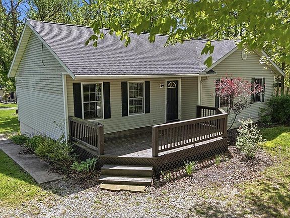 5th image of 710 Daffodil Dr