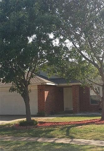 1st image of 8812 Seven Oaks Ln