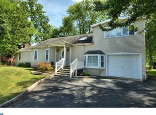 246 Penn Titusville Rd, Pennington, NJ 08534