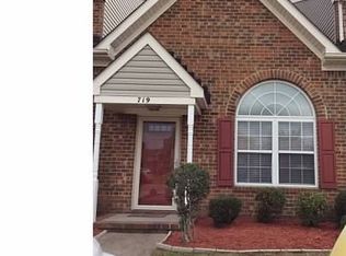 719 Hunters Quay, Chesapeake, VA 23320