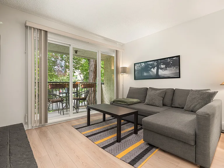 1234 Pendrell St #202 — Photo 3