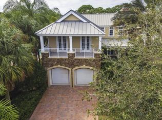 9968 SE Cottage Ln, Hobe Sound, FL 33455