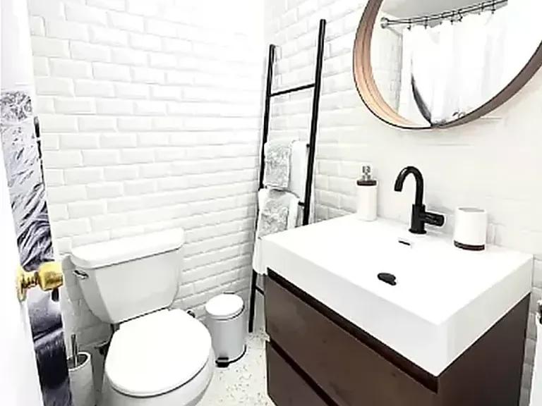 330 E 49th St #12A — Photo 3