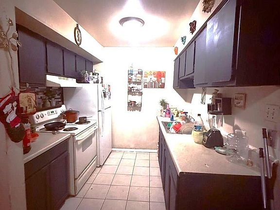 5th image of 2304 Shidler Dr