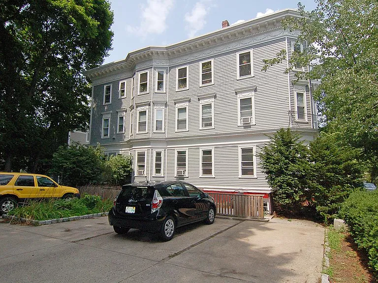 39 Ellery St #7 — Photo 12