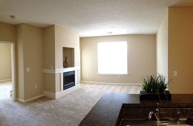 electric fireplace (3rd floor only)