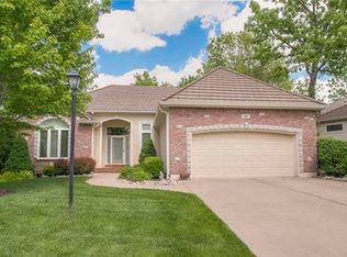 116 Teton Rdg, Lake Winnebago, MO 64034