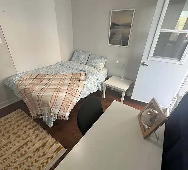 111 Davisville Ave #617A — Photo 1