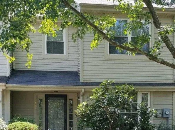 241 Larchwood Ct, Howell, NJ 07731