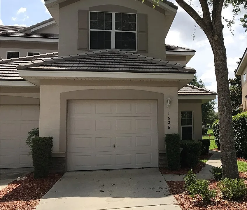 1626 W Spring Meadow Loop