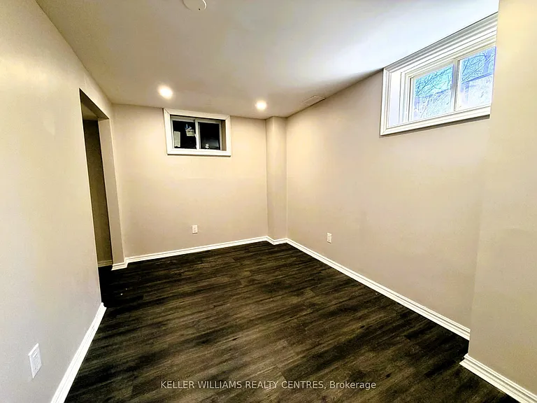 53 Stollar Blvd #LOWER — Photo 8