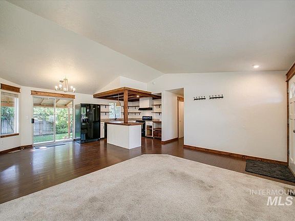 3rd image of 10531 W Silver City Ct