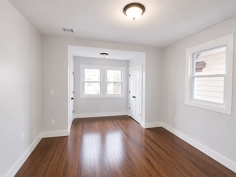 179 21st St #3B — Photo 8