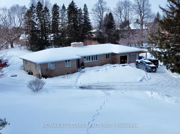 9 Kenlea Ct, Aurora, ON L4G 6E1