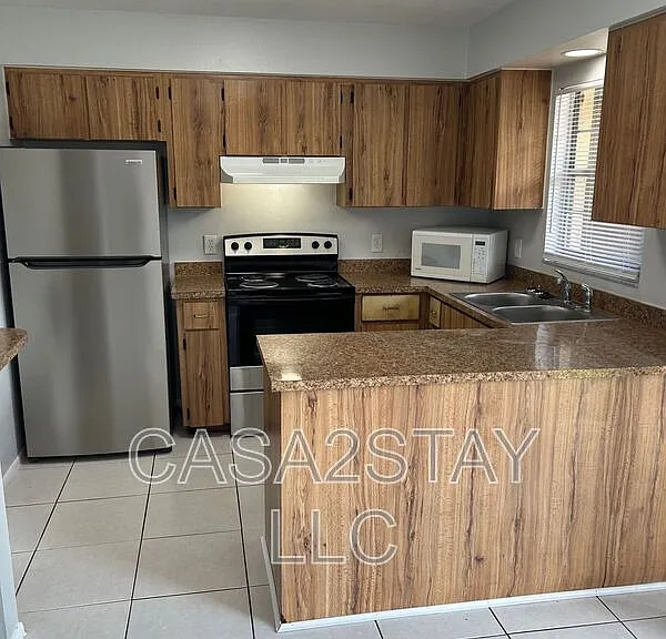 7624 Carrier Rd #3 — Photo 2