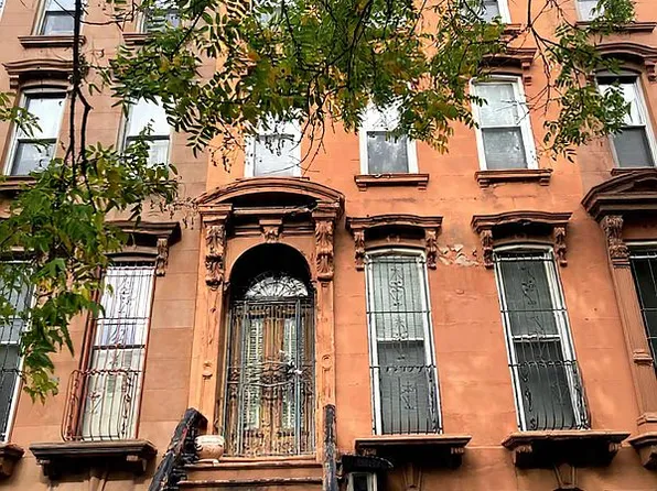 325 Mac Donough St, Brooklyn, NY 11233