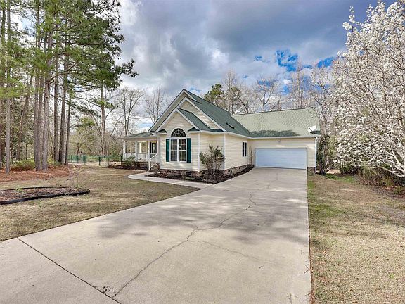 3rd image of 101 Smith St