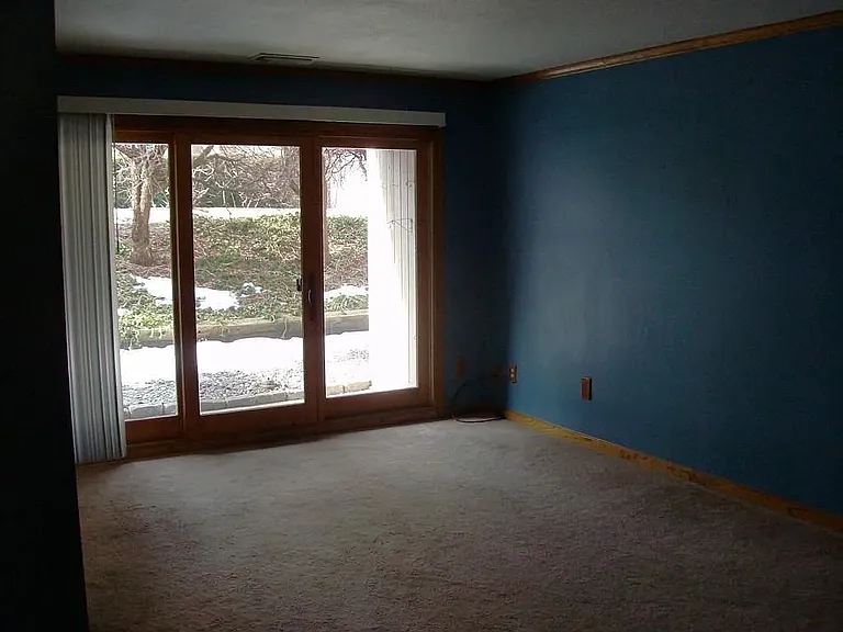 50 Shrewsbury Green Dr #A — Photo 2